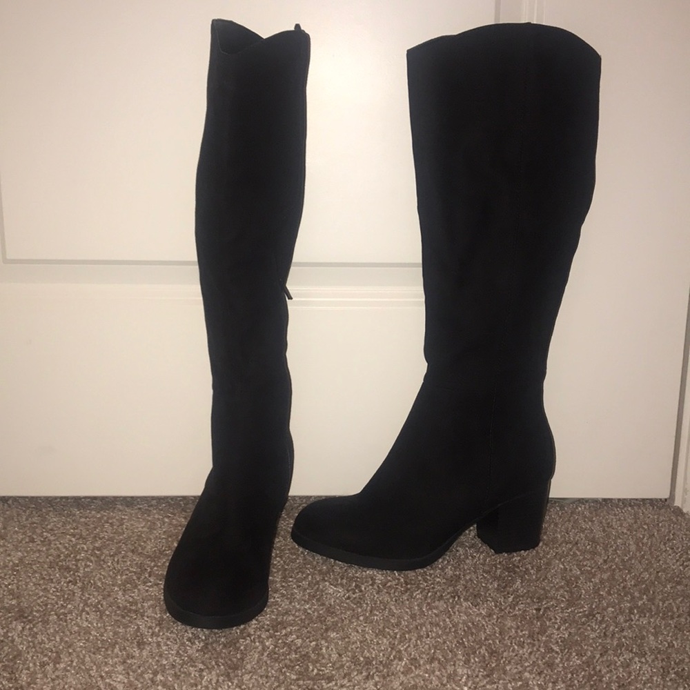 Knee high black boots